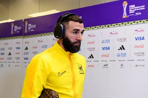 Benzema Rubbishes Rumors of a Move Back to Europe