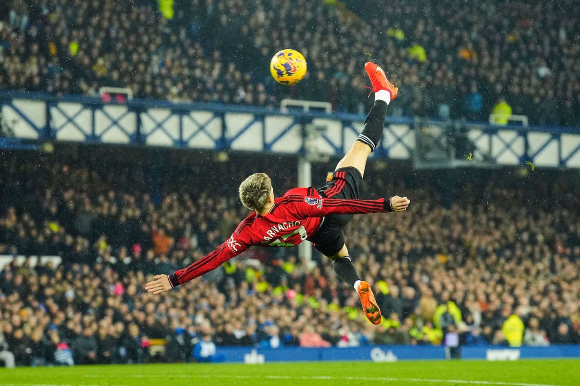 Alejandro Garnacho Scoring a Stunning Bicycle Kick Goal In A Premier League Match Against Everton.