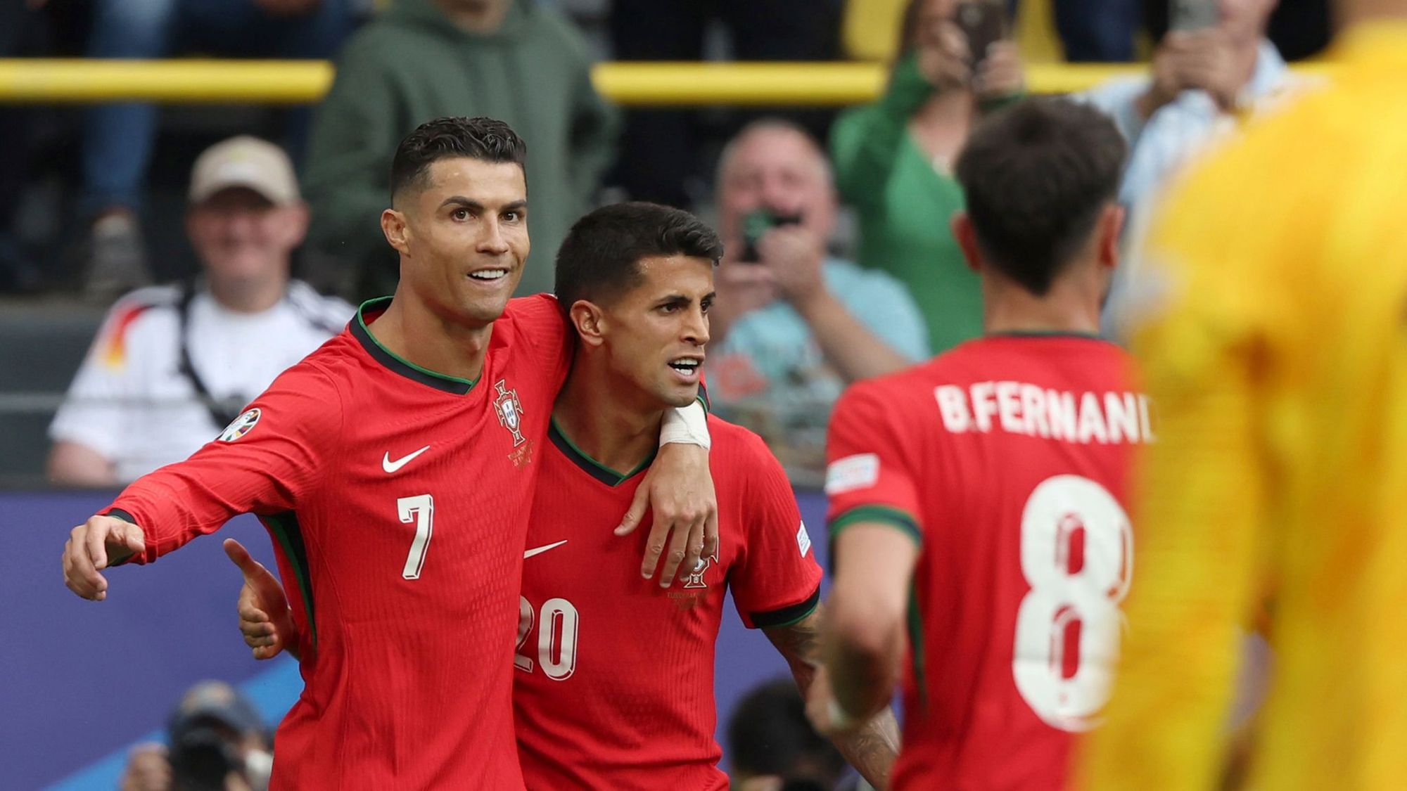 Cristiano Celebrates Bruno Fernandes Against Turkey That He Assisted.